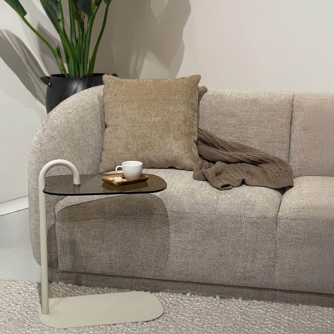 Bijzettafel Brix Amy 8211 Beige Metaal 8211 Glas