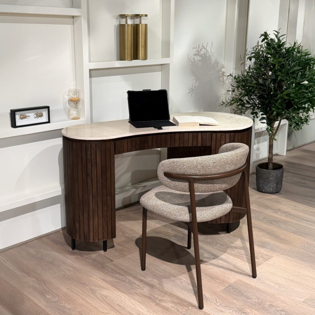 Bureau Brix Dexter 8211 Natuursteen Blad Bottecino 8211 Mangohout