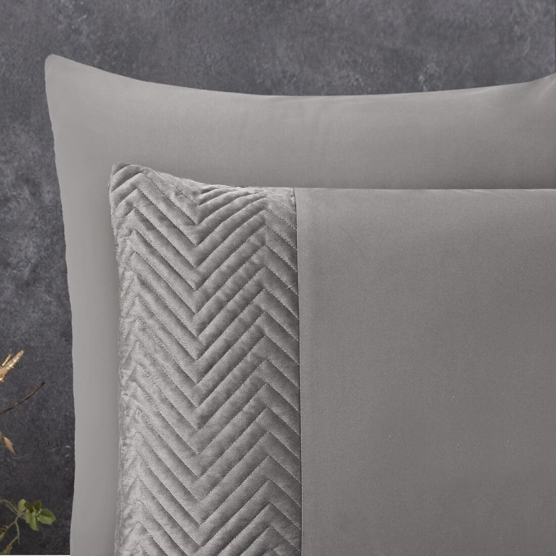 Dekbedovertrek Dd 8211 Velvet Kruislijn Zand Grijs 8211 200 215 200 220 Cm Dekbedovertrek Dd 8211 Velvet Kruislijn Zand Grijs 8211 200 215 200 220 Cm