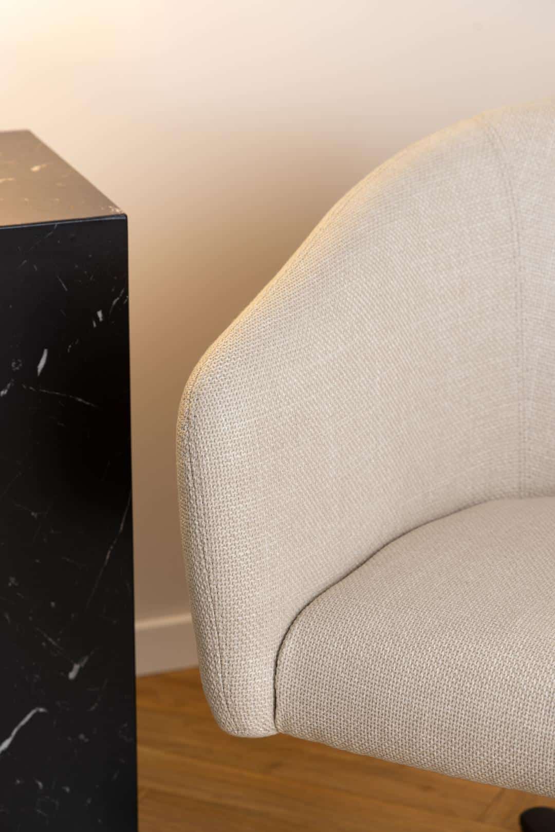 Loungestoel Ramsey 8211 Stof Basel Beige 8211 Metaal