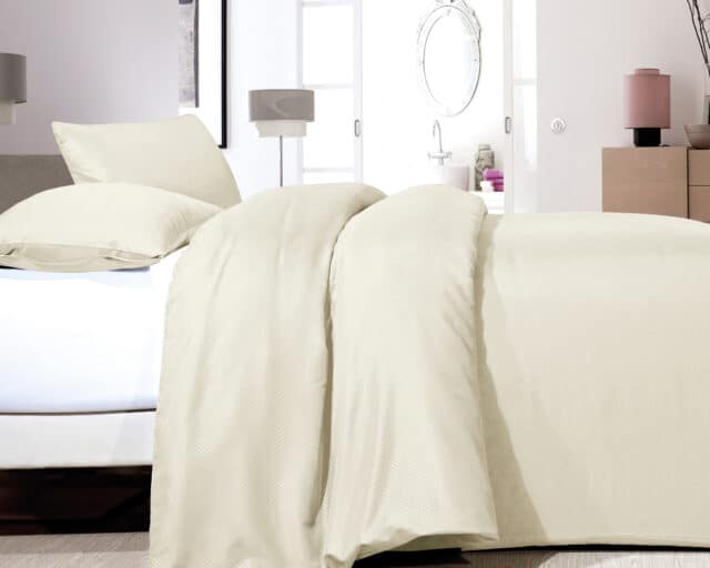 Dekbedovertrek Satin Point 8211 Crme 8211 140 215 220 Cm