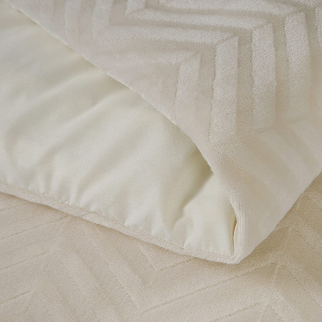 Chevron Teddy Crme 240 X 200 220