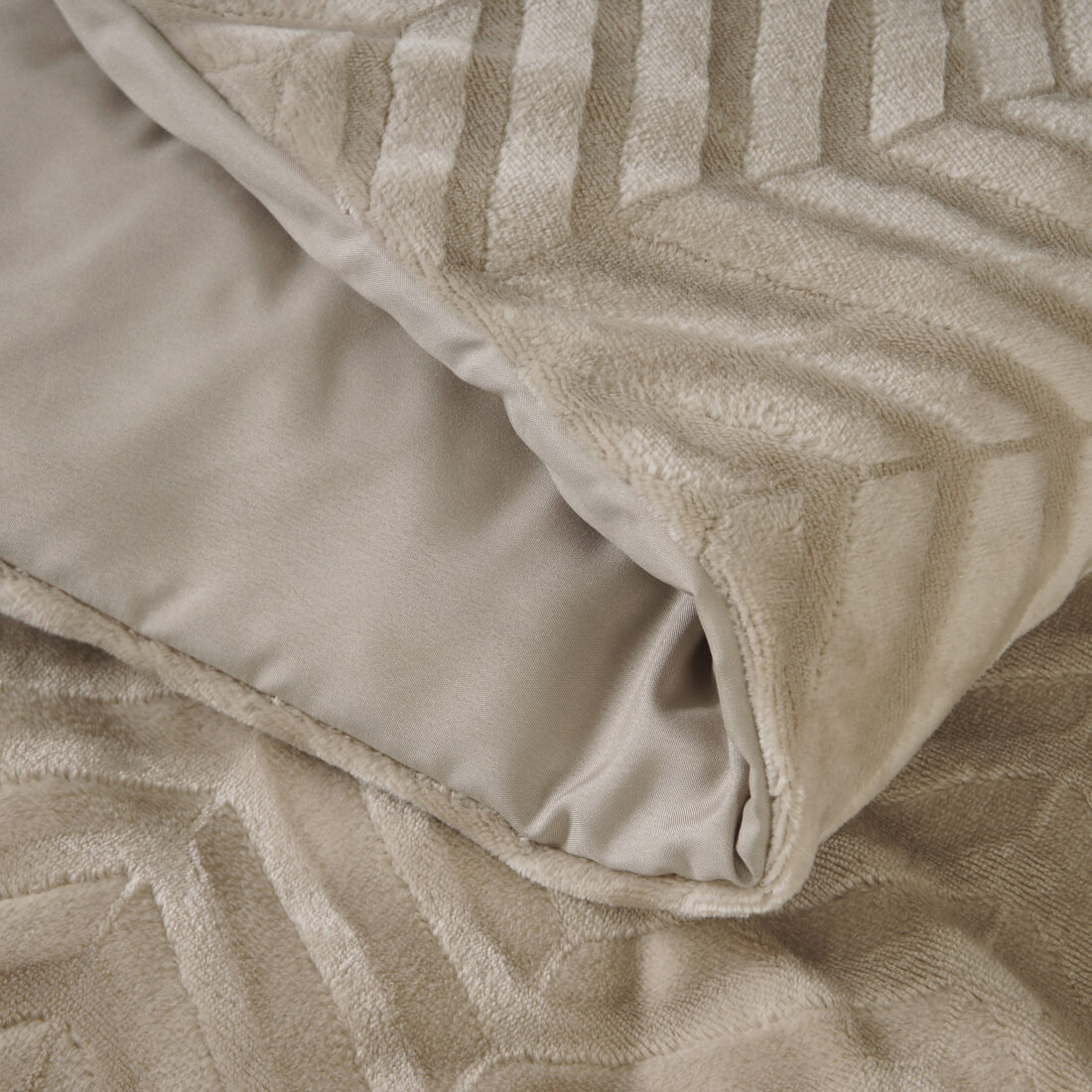 Visgraat Teddy Taupe 240 X 200 220