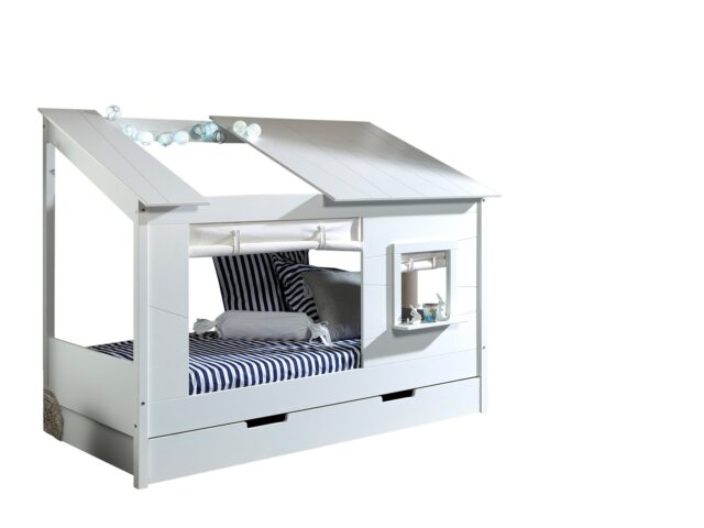 Deze Huisbedcombinatie Bestaat Uit Een Huisbed Een Gordijn En Een Bedlade