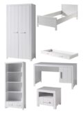 Deze ERIK combinatie in wit bestaat uit een bed (90x200) met bijhorend rolbed, nachtkastje, 2-deurs kleerkast, bureau en boekenrek.