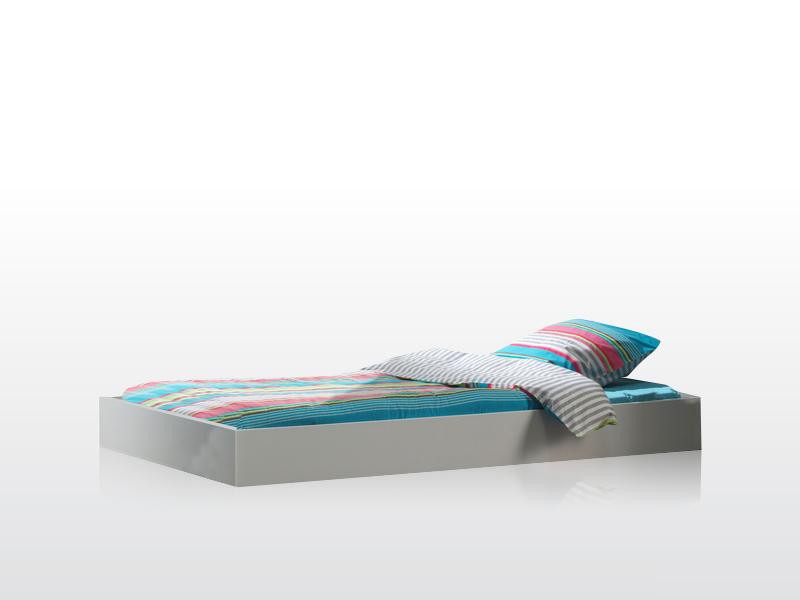 Deze Lara Combinatie In Wit Bestaat Uit Een Kajuitbed 90 215 200 Met Bijbehorend Rolbed 3 Deurs Kleerkast En 2 Hangplankjes