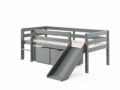 Deze PINO-combinatie bestaat uit een grijze PINO halfhoogslaper met ladder en glijbaan en een PINO set van 2 laden