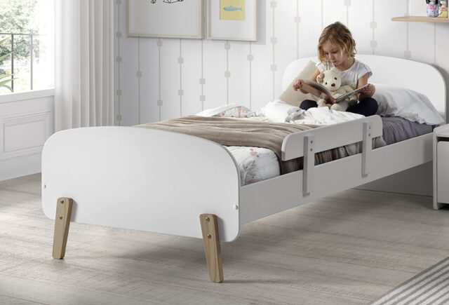 Deze Kiddy Combinatie In Wit Bestaat Uit Een Bed 90 X 200 En Bijbehorende Uitvalbeveiliging