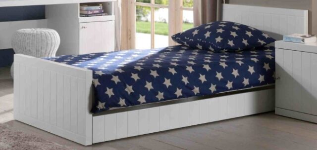 Deze Robin Combinatie Bestaat Uit Het Robin Bed 90 X 200 Cm En Lattenbodem