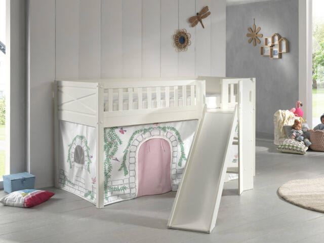 Deze Scott Combinatie Bestaat Uit De Hoogslaper Met Glijbaan En Het Birdy Speelgordijn