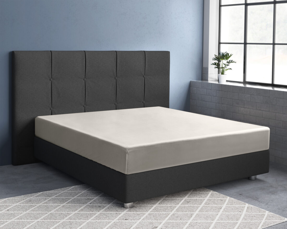 Satijnen Hoeslaken Crme 200 X 220 Cm