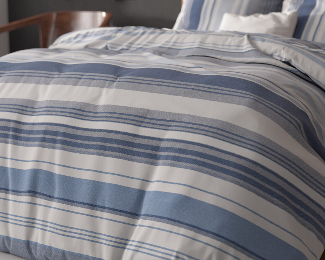 Gestreept Blauw 240 X 200 220