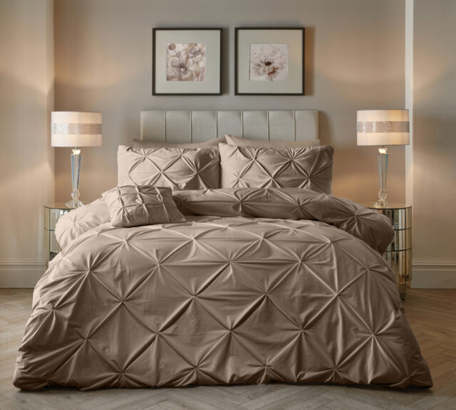 Fluwelen Pintuck Taupe 200 X 200 220