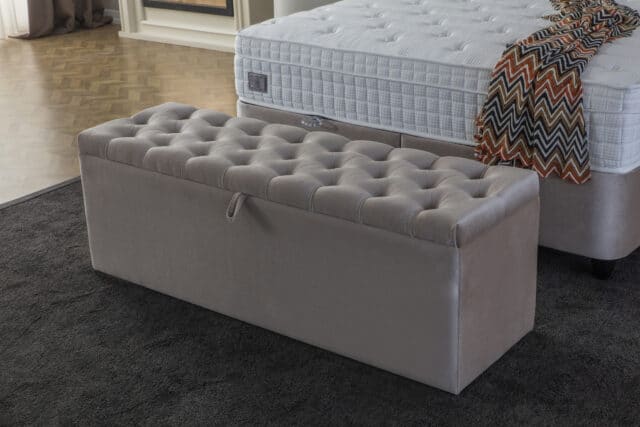 Maison Interiors Ashley Dekenkist Beige
